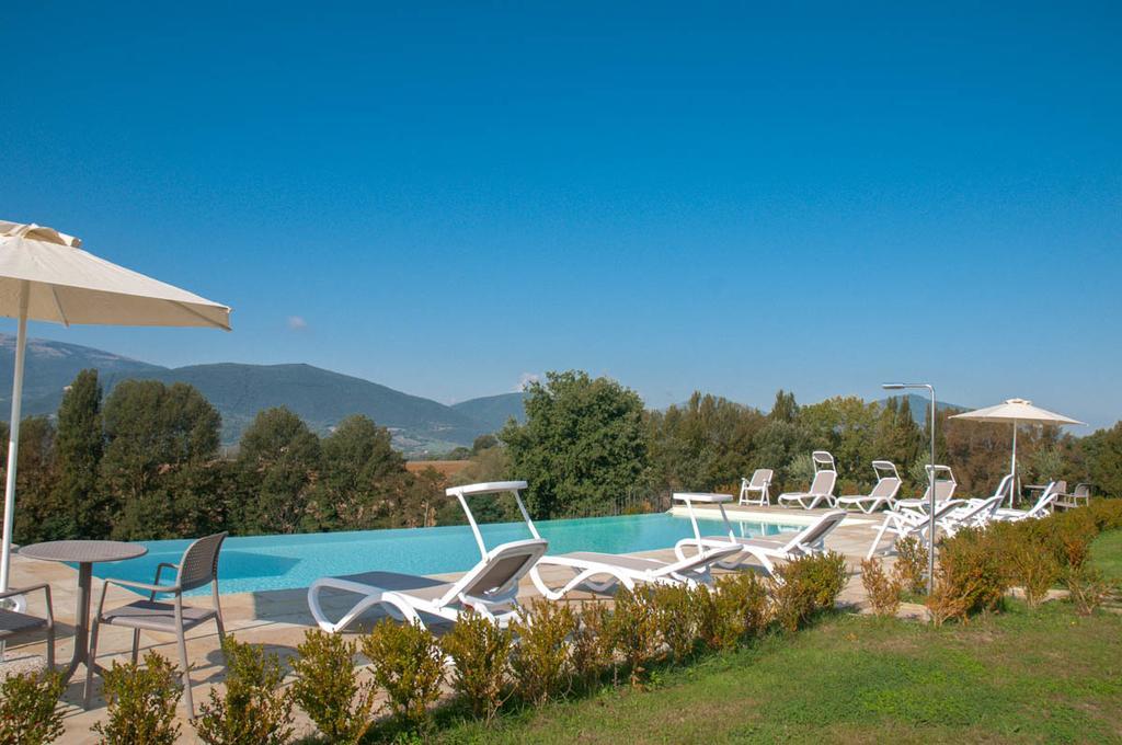 AGRITURISMO La COLLINA del SOLE Coltavolino Exterior foto